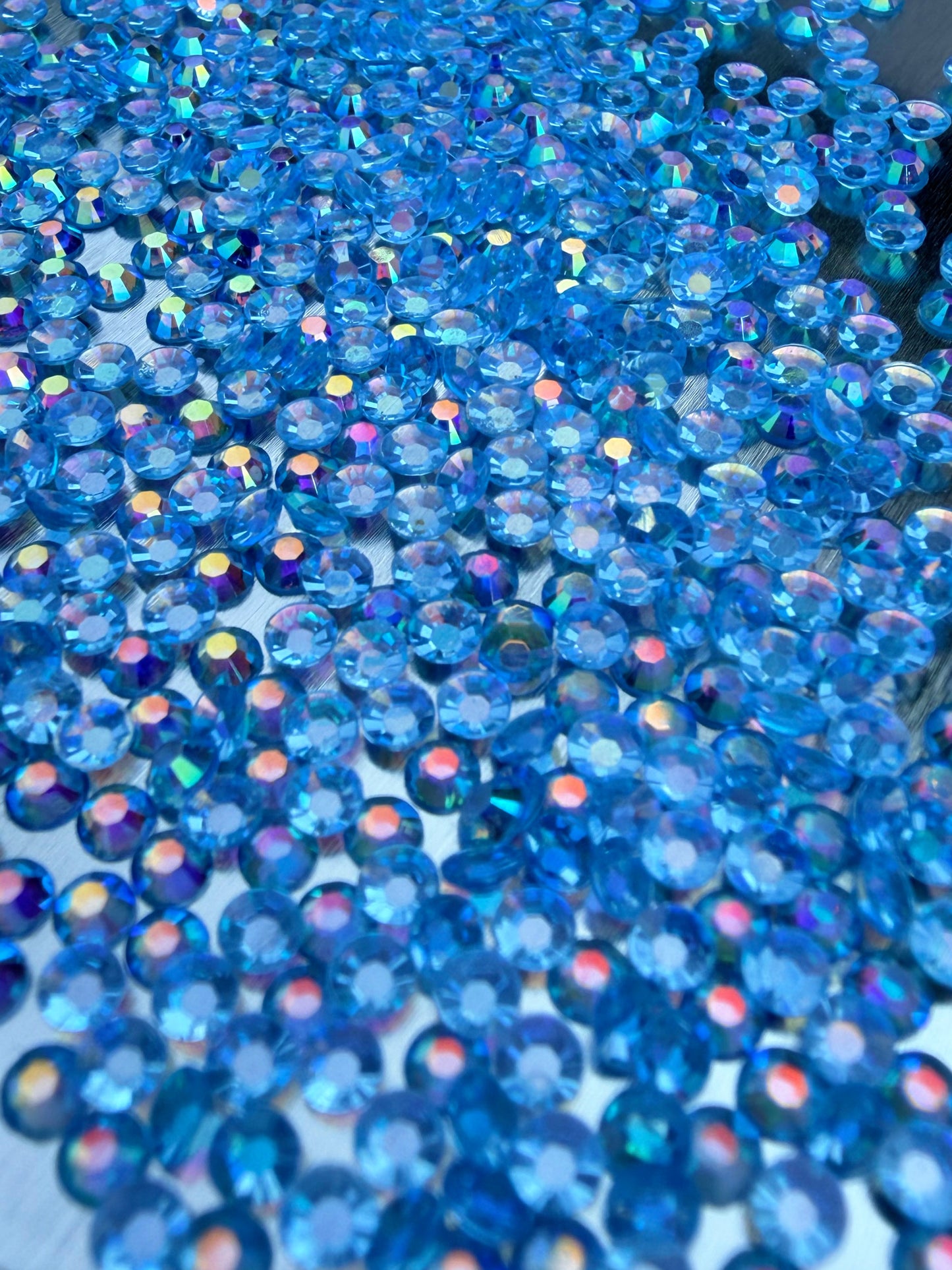 Fioles de strass à coller - Bleu glacier AB Transparent - 3 mm